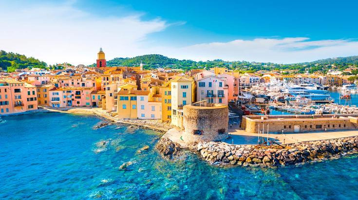Agence immobilière à Saint-Tropez : l’importance d’un accompagnement local