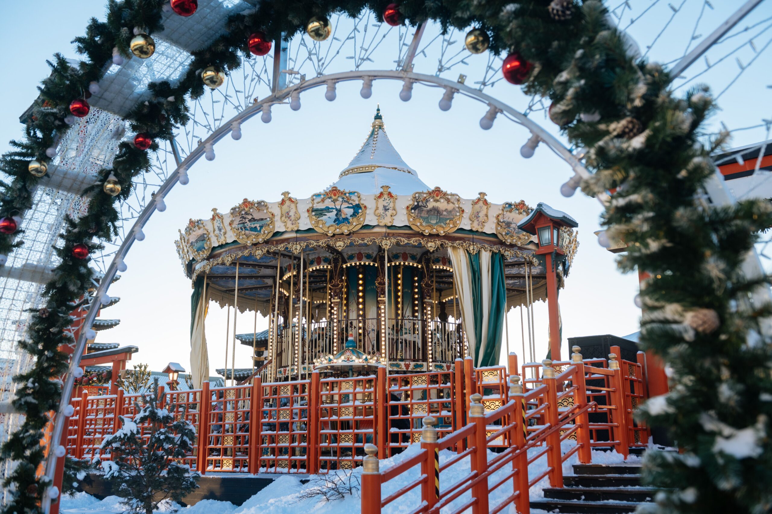 Comment préparer une visite du Puy du Fou à Noël ?